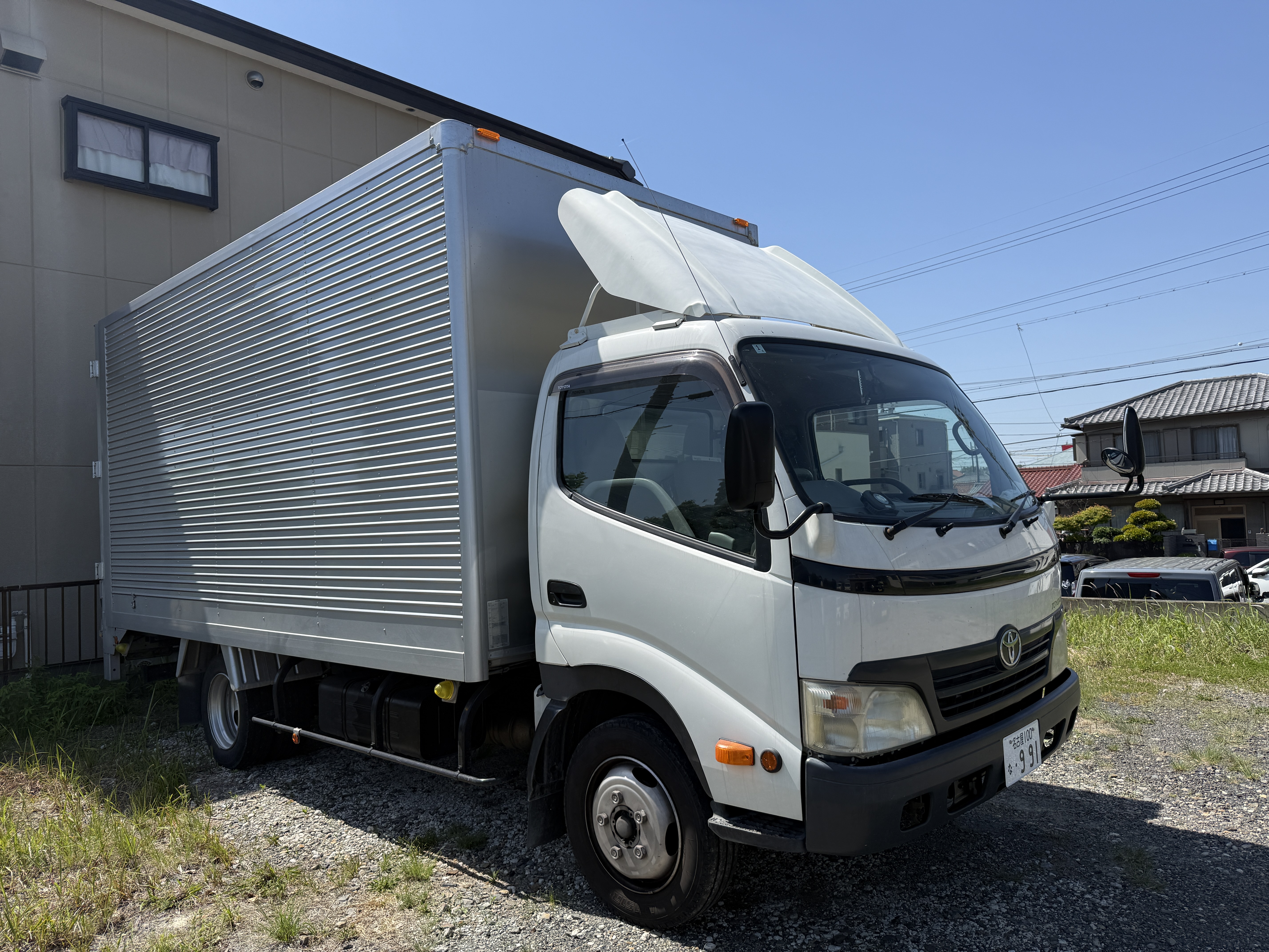 名古屋お片付けセンターの大型パネルトラック